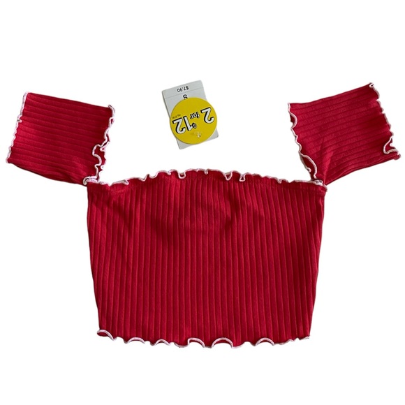 Forever 21, Buy 2 for 10$. Red Off The Shoulder and YellowCrop Top. M104 - Picture 4 of 5